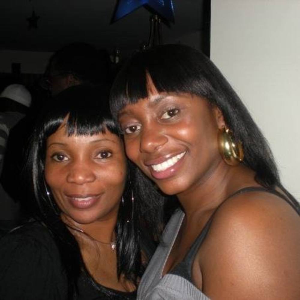 Meet your Posher, Pauline